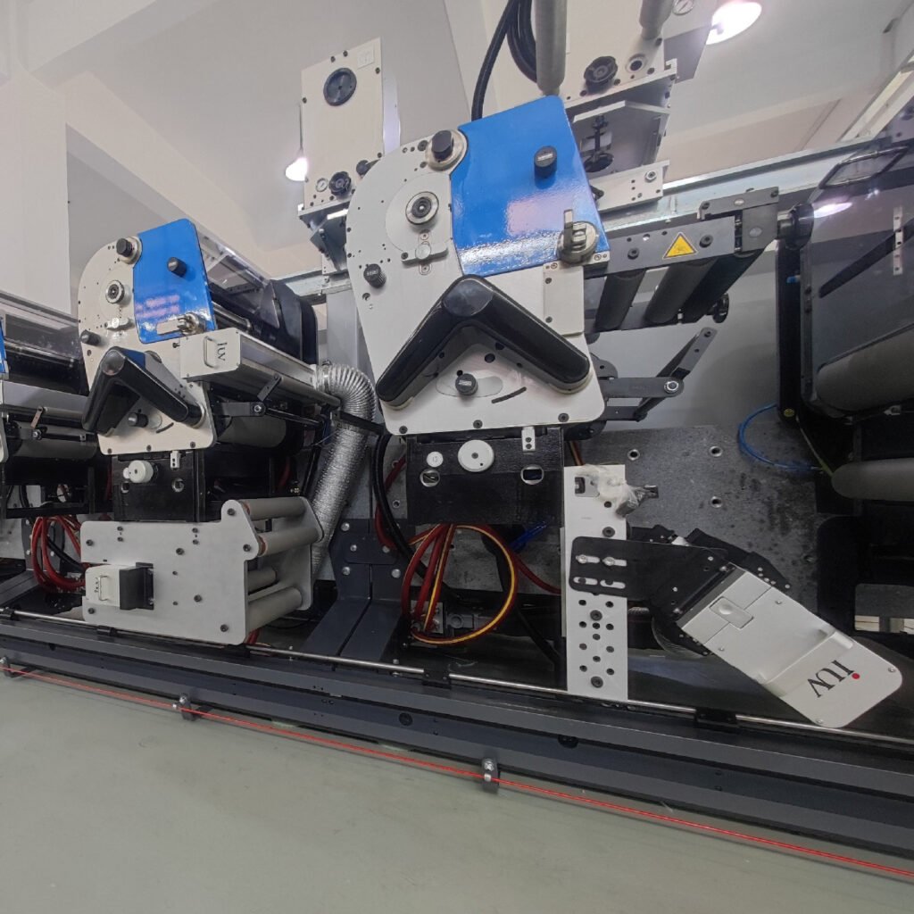 Wie ein UV-härtendes System den Durchsatz in der Druckerei steigern kann