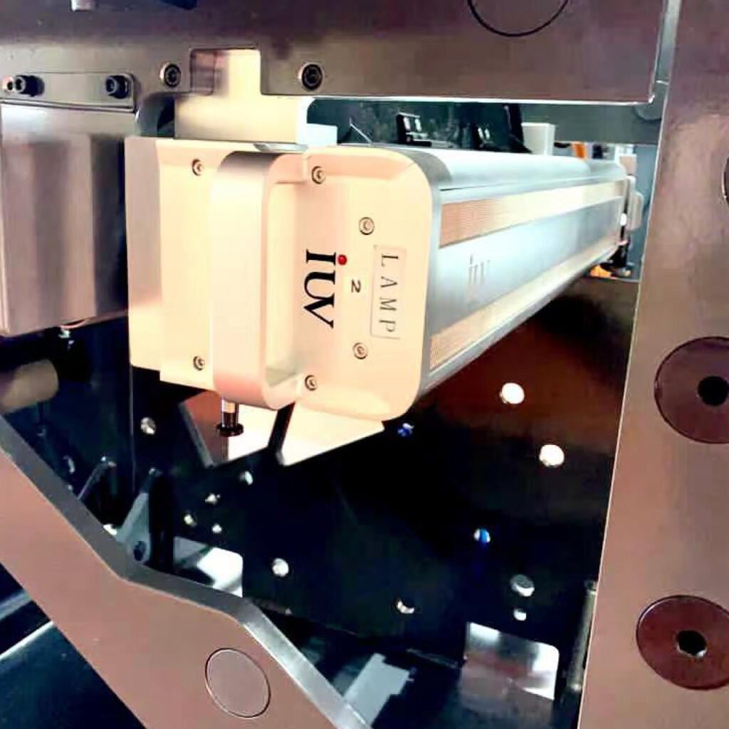 Der Vorteil von UV-Härtungssystemen bei der Herstellung von hochglänzenden Etiketten