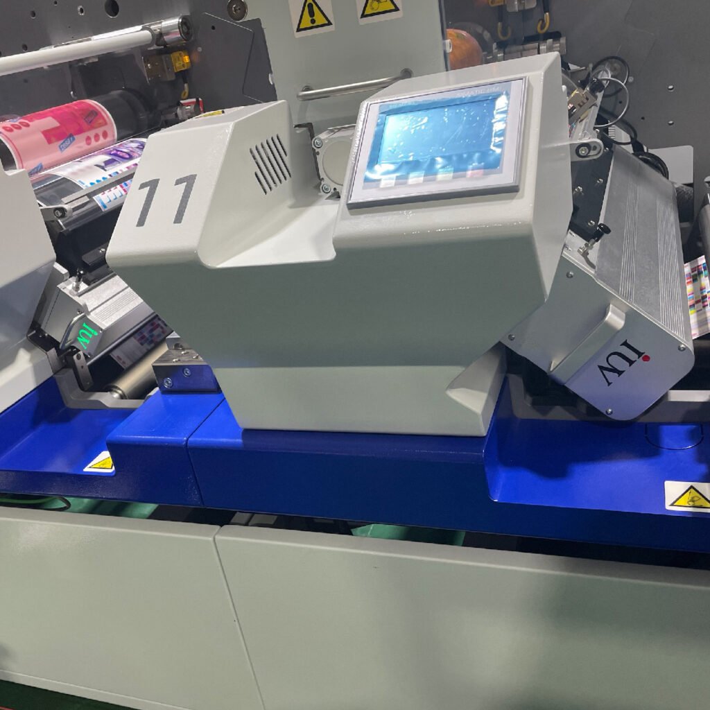 Optimierte Haftung und Farbstabilität durch LED Aushärtungssysteme im Flexodruck