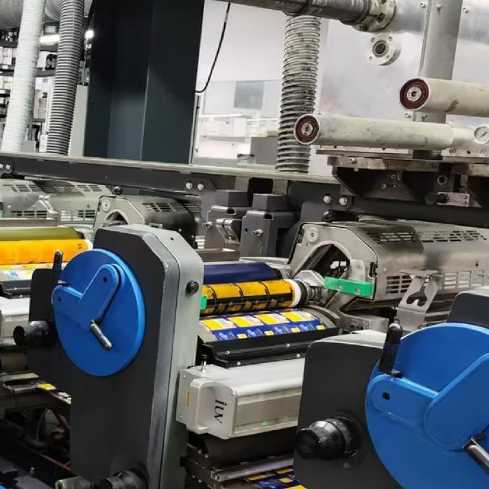 Analyse typischer Qualitätsprobleme durch falsche UV-Aushärtung im Etikettendruck