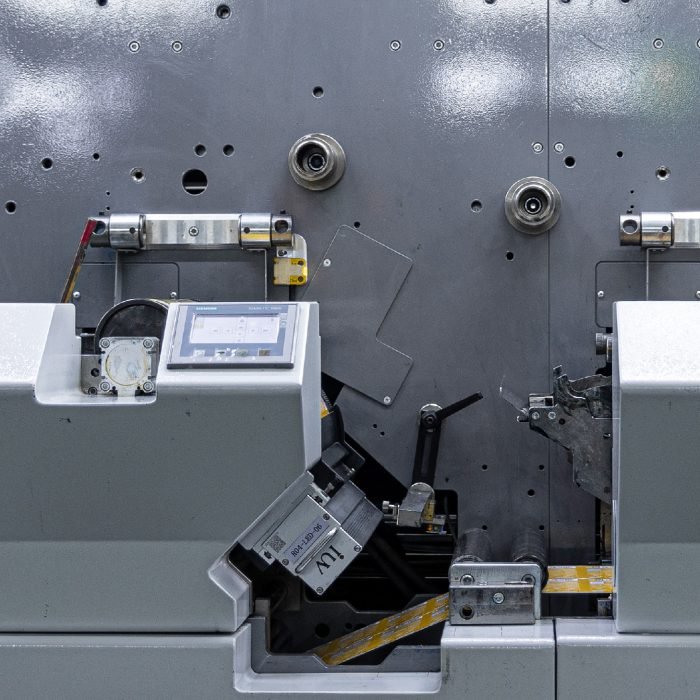 Energie sparen im Offsetdruck mit innovativen UV-LED-Härtungssystemen