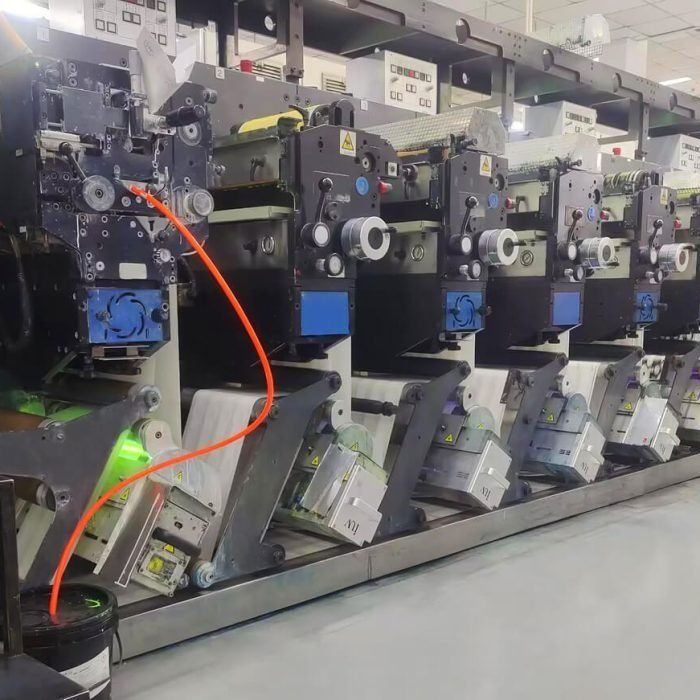Gallus-EM-280-Flexo-Printing-Machine-with-IUV-Advancing-UV-LED-Curing-System-700x700-1-1 (3)