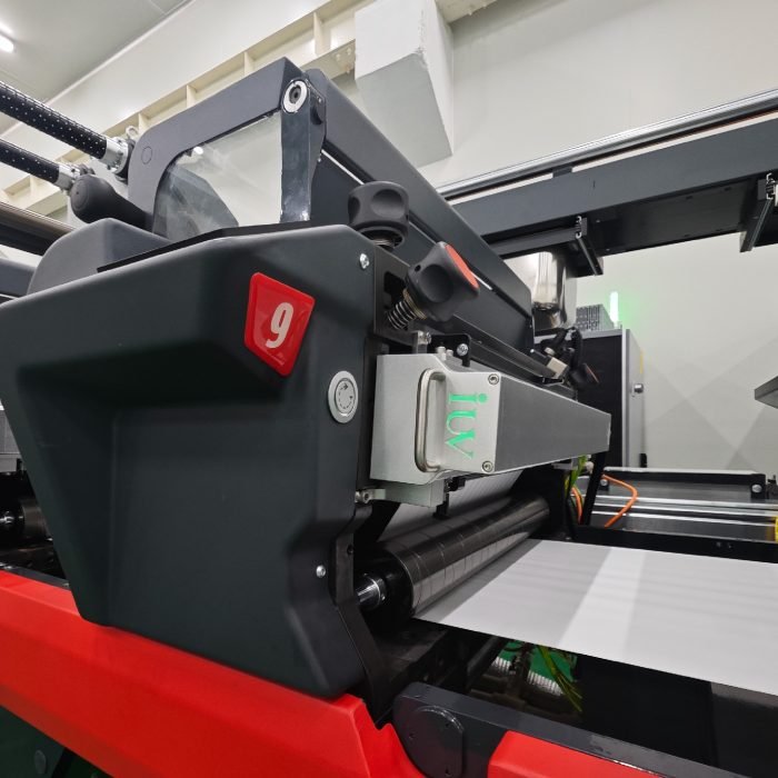 Maximale Druckgeschwindigkeit dank moderner LED Aushärtungssysteme