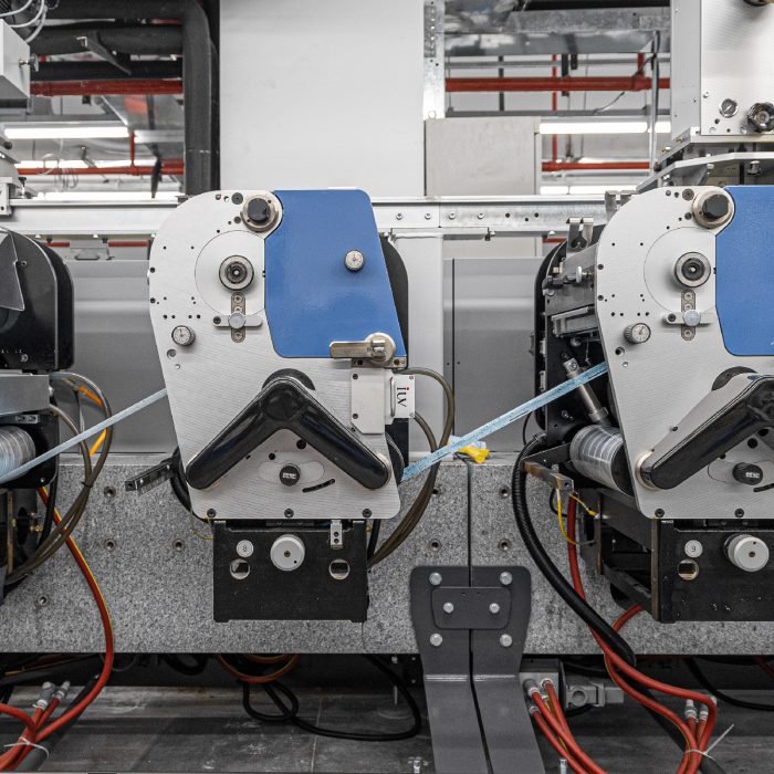 Pourquoi la polymérisation UV LED transforme la flexographie moderne