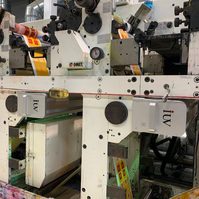 Praxis-Tutorial zur Prozessoptimierung im UV-Flexodruck auf schmalbahnigen Druckmaschinen