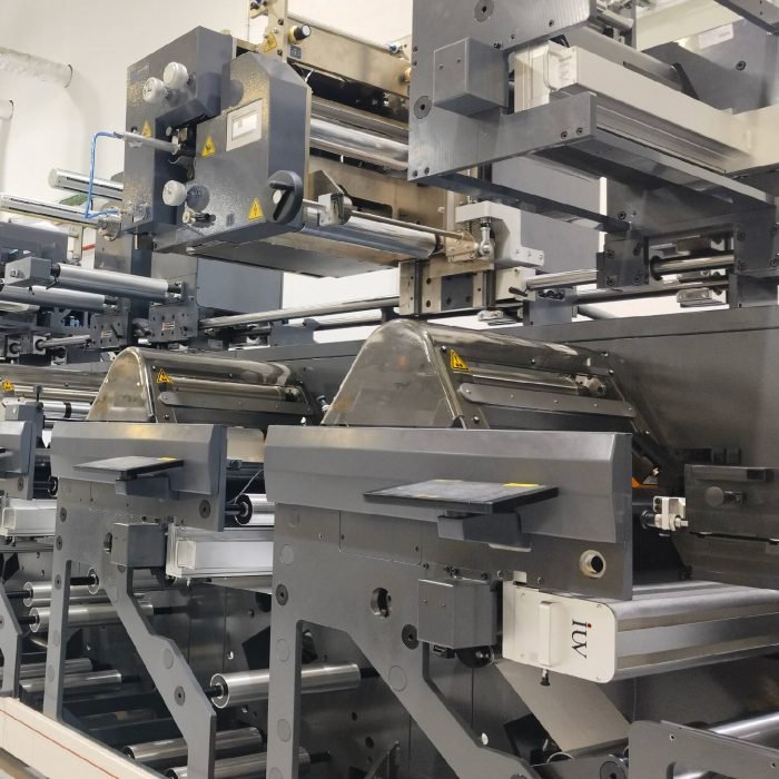 Schmalbahndruck mit LED-UV-Aushärtung Wie man die ideale Aushärteparameter auswählt