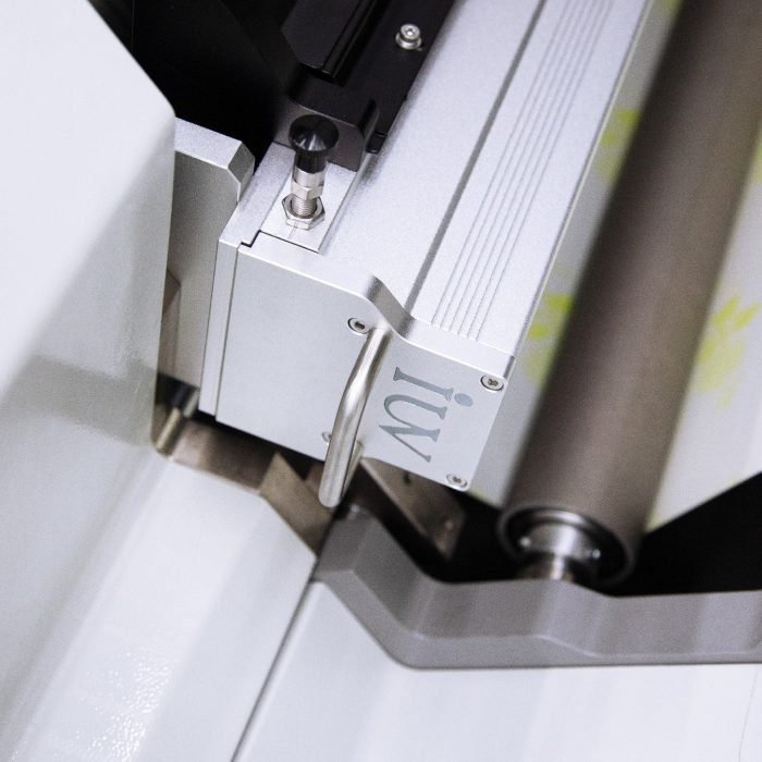 UV-härtender Etikettendruck Effiziente Produktion mit maximaler Farbbrillanz