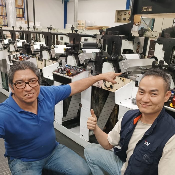 Wie LED Aushärtungssysteme Produktionskosten und Wartungszeiten reduzieren