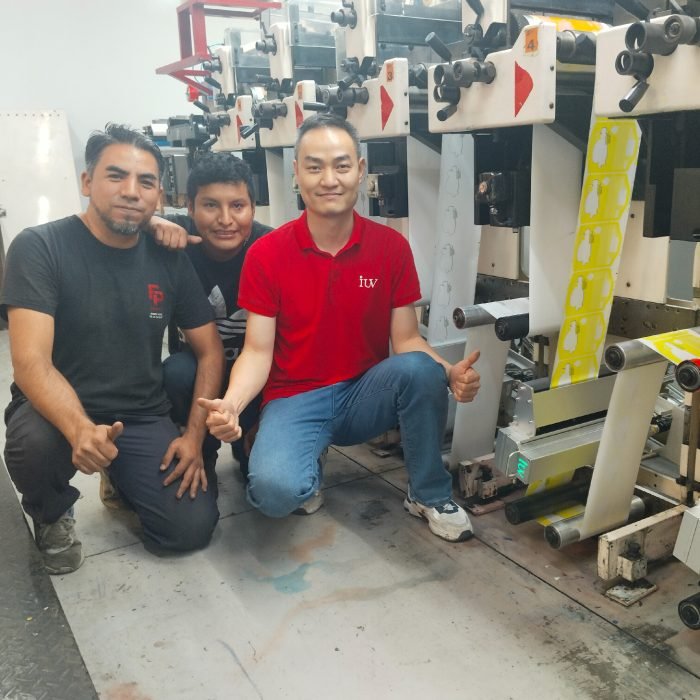 Zukunftsfähige Drucklösungen UV-Härtungssysteme für schnelle und fehlerfreie Produktion