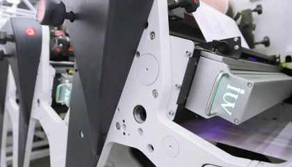 Differenct Maintenance Costs Between Mercury and LED UV.